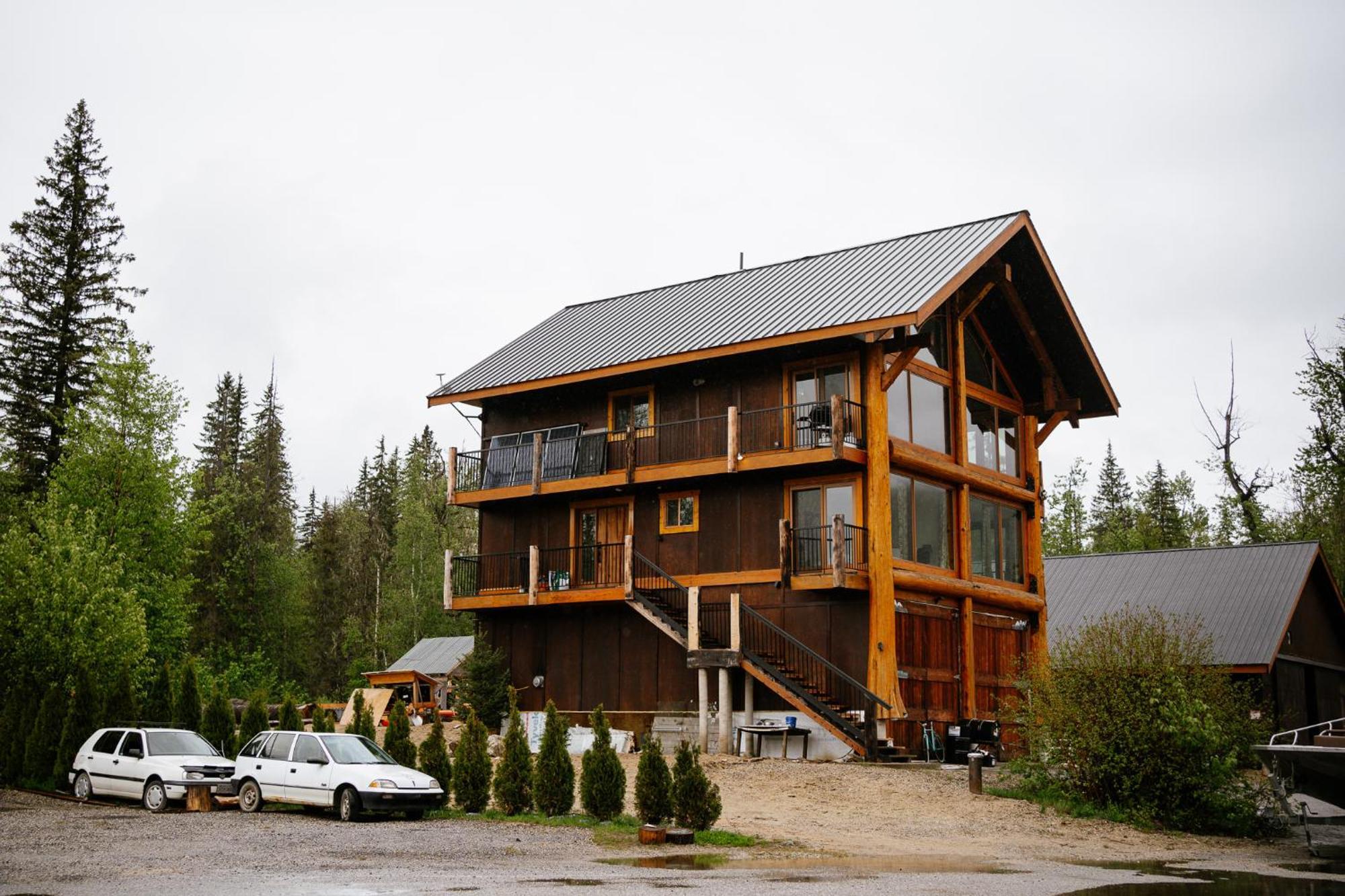 River Safari Mountain View Suite Блу Ривър Екстериор снимка